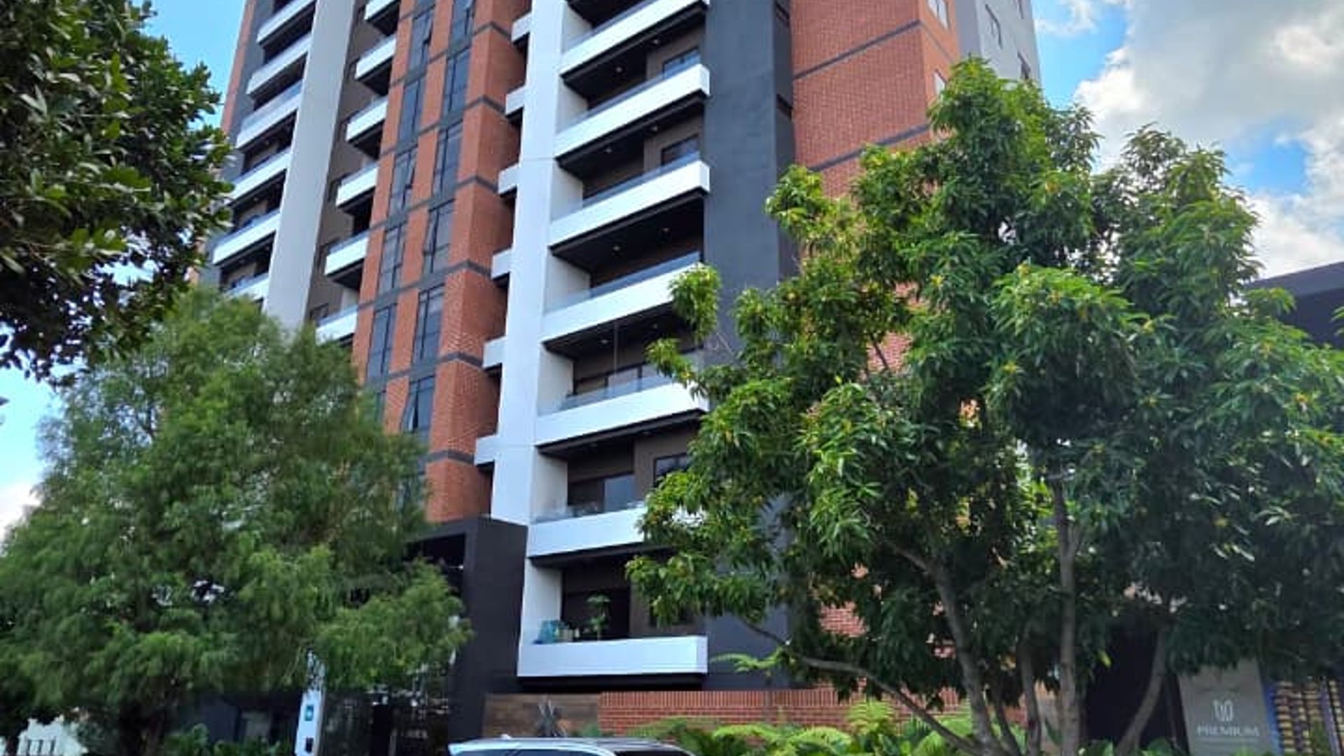 Apartamento nuevo en renta en zona 15 edificio Alena 3 habitaciones
