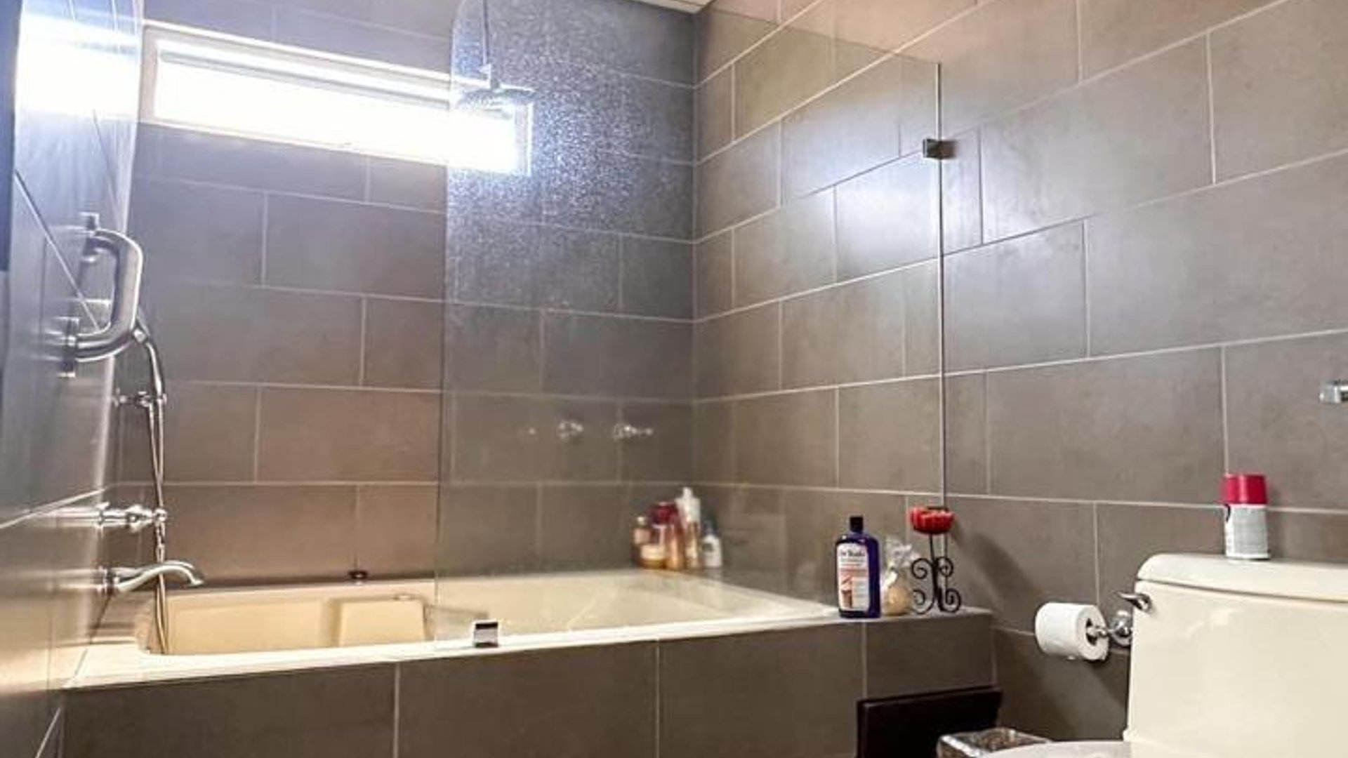 Exclusiva Casa en Colinas de Castel km.20 Fraijanes | 4 Habitaciones completas - Miniatura 14