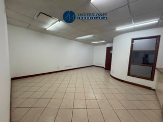 Oficina En Venta Con 216 mts En Zona 10 - 5