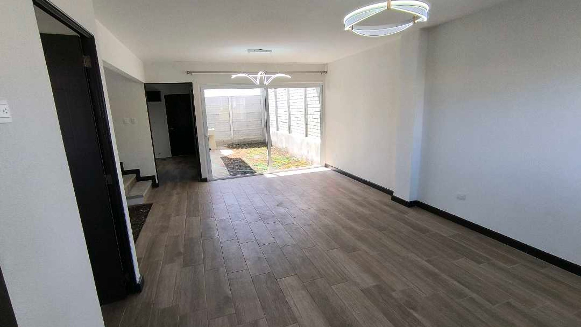 ALQUILO CASA PARA ESTRENAR EN CONDADO FLORENZA SAN JOSE PINULA - Image 1