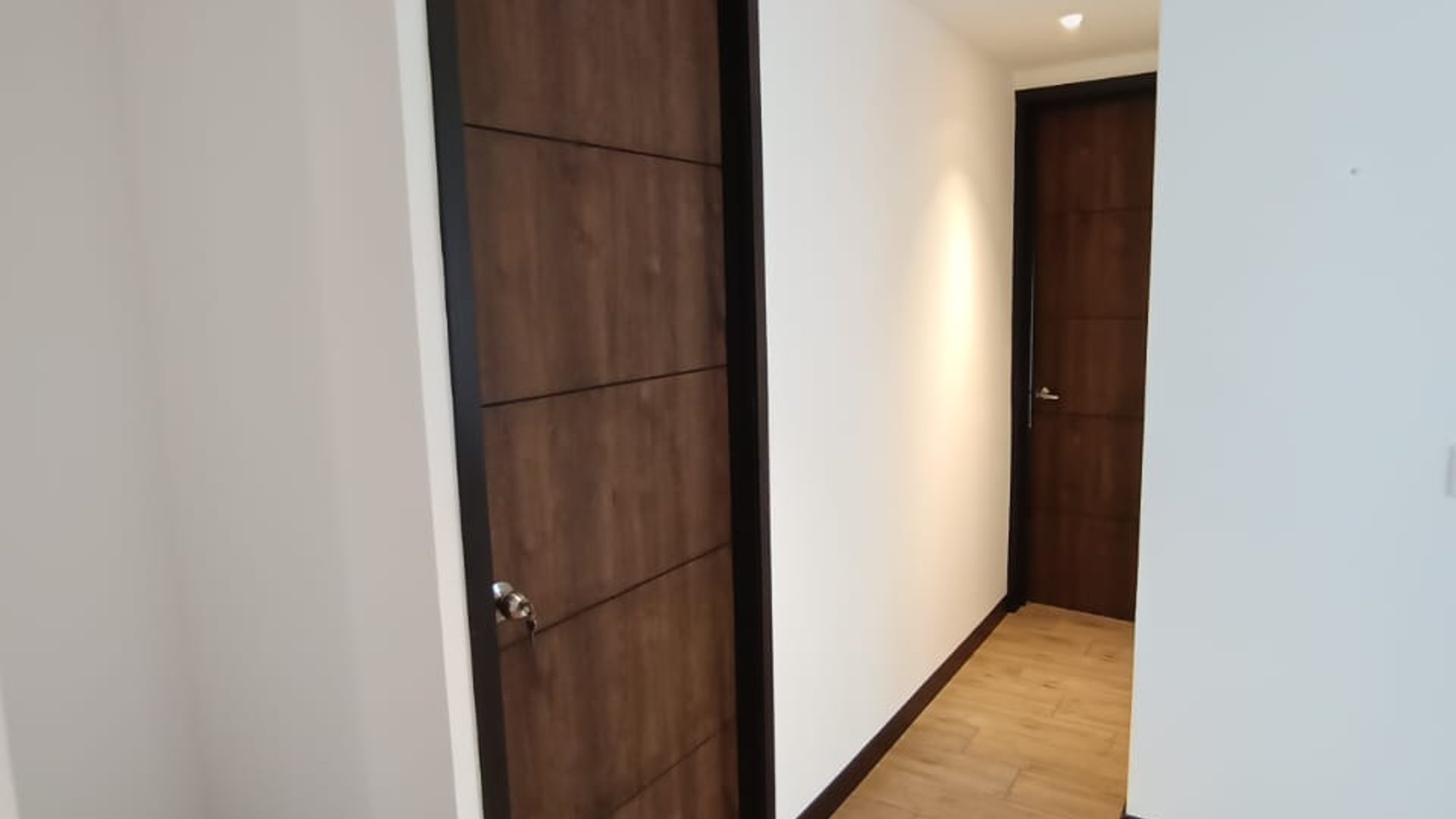 ???? APARTAMENTO EN RENTA – 2 HAB | MARQUÉS DE OAKLAND | ZONA 10 - Miniatura 8