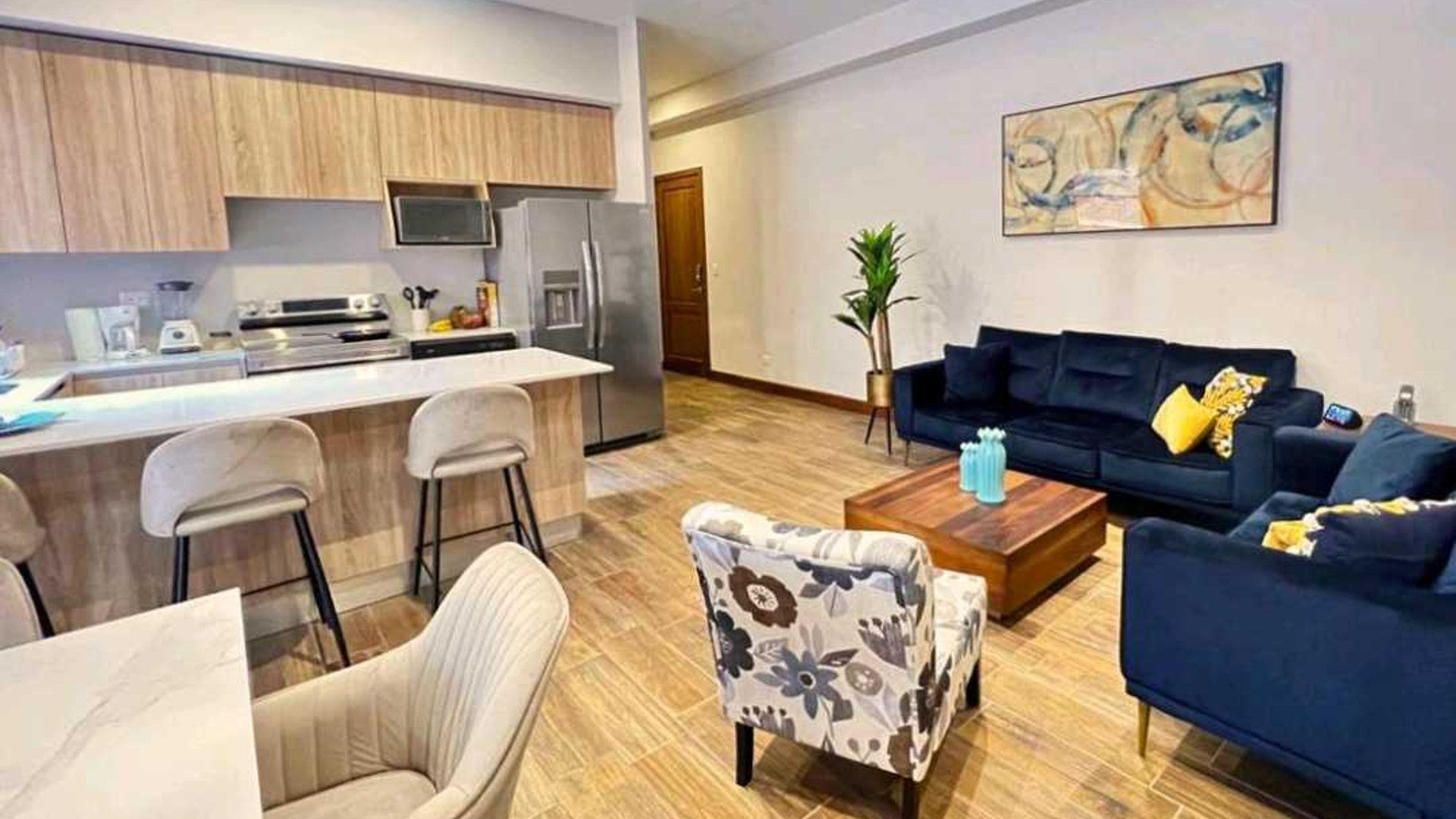 APARTAMENTO EN VENTA????Edificio Salvattore, Zona 10 - Miniatura 2