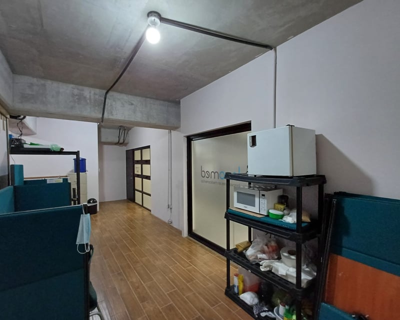 VENTA Oficina Zona 9 Ascend  - Miniatura 6