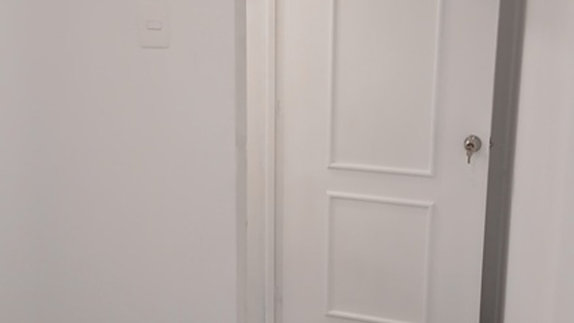 VENDO ZONA 3 CASA GRANDE EN COLONIA BRAN - Miniatura 37