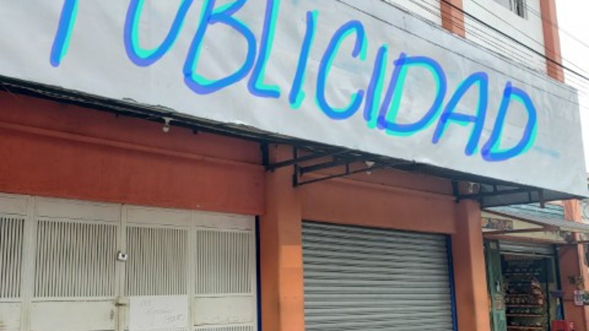 Local Grande en Renta San Cristóbal con alta exposición