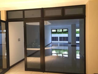 Alquilo local/oficina en zona 15 - 3