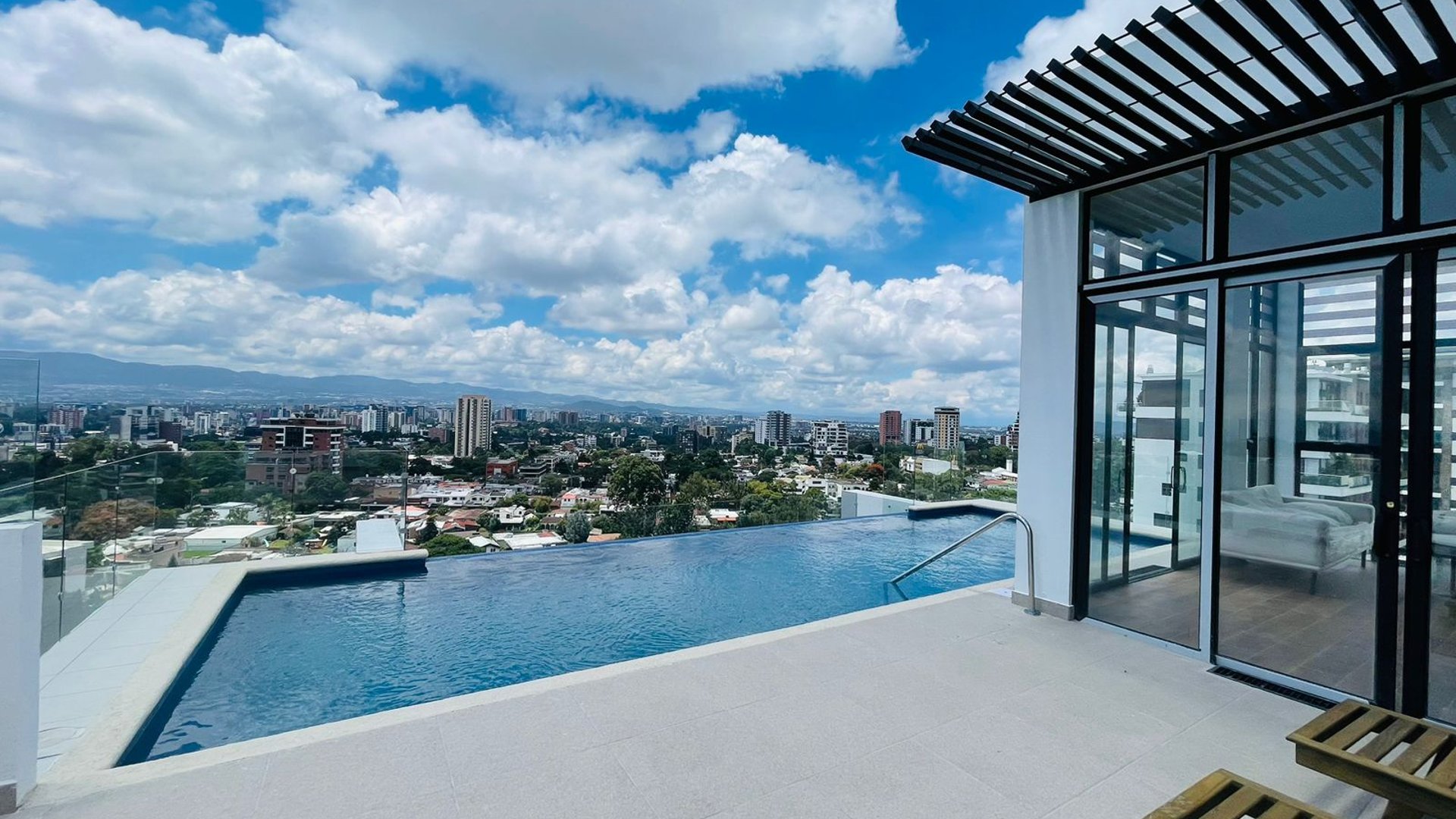 ALQUILER DE LINDO APARTAMENTO - MOREA, ZONA 15 - Miniatura 18