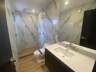 Apartamento en alquiler de 3 habitaciones nivel alto zona 15 Ref-5441 - 5