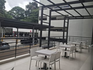 Oficina en Venta en Zona 14 - Burgó - 5