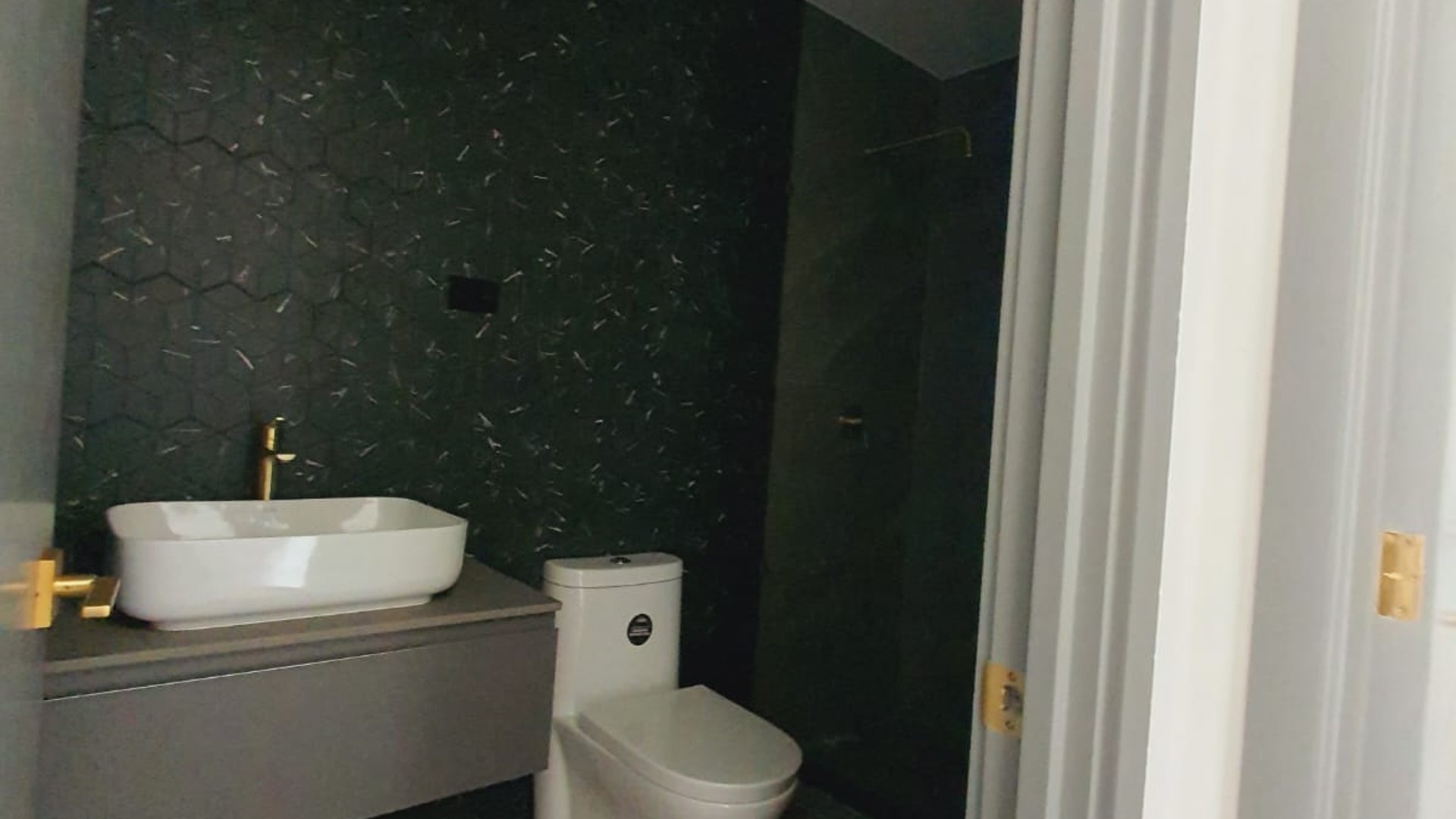 Apartamento en Venta, Zona 10 (V10077) - Miniatura 9