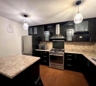Venta de casa con jardin en KM 16.5 CAES - 3 habitaciones Ref-6006