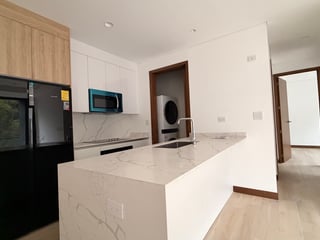 Apartamento en Alquiler Edificio Ferré Diez, zona 10 - 3