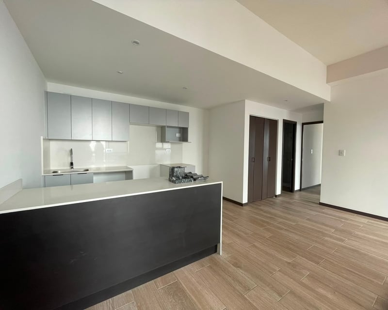 Apartamento con balcon abierto - 2 habitaciones en zona 11 Ref-5960