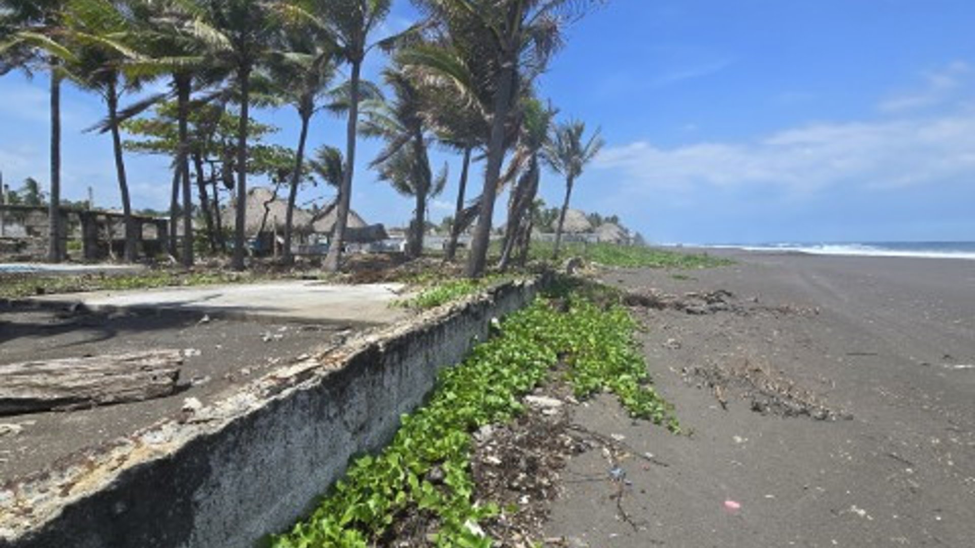 Terreno Comercial en Venta Monterrico, Santa Rosa