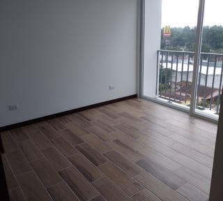 LINDO APARTAMENTO AMUEBLADO EN RENTA ZONA 12
