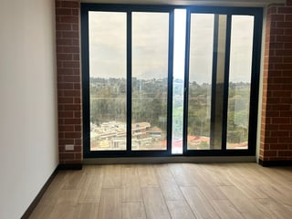 Apartamento en renta Zona 14 Terra Delfines - Image 4