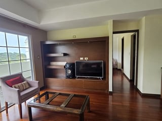 Apartamento Amueblado en Renta en Zona 16 Edificio La Vista, - 3
