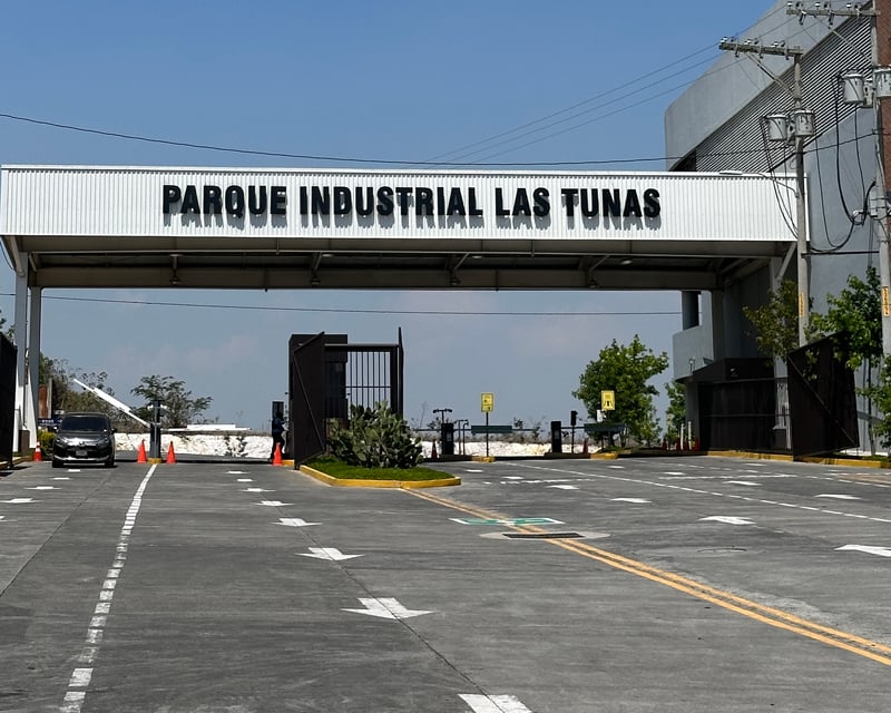 BODEGA EN RENTA DE 750 M² | CENTRO LOGISTICO LAS TUNAS | EL NARANJO ZONA 4 DE MIXCO