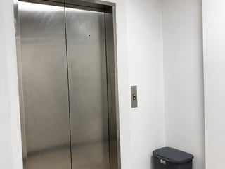 PISO CORPORATIVO EN RENTA | NIVEL 3 | BOULEVARD LOS PRÓCERES | ZONA 10 - 5