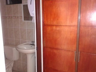 Oficina en Renta en Zona 13 Guatemala - Image 8