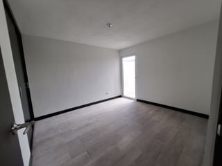 Casa Nueva en Renta km 16 Los Eucaliptos CAES - Image 9