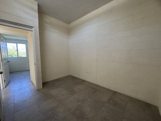 Casa en Venta dentro de Residencial en Sn Miguel Petapa - Image 4