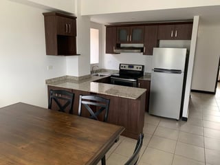 📍APARTAMENTO AMUEBLADO EN RENTA – 2 HAB + ESTUDIO | HEXA 16 | ZONA 16 - 4