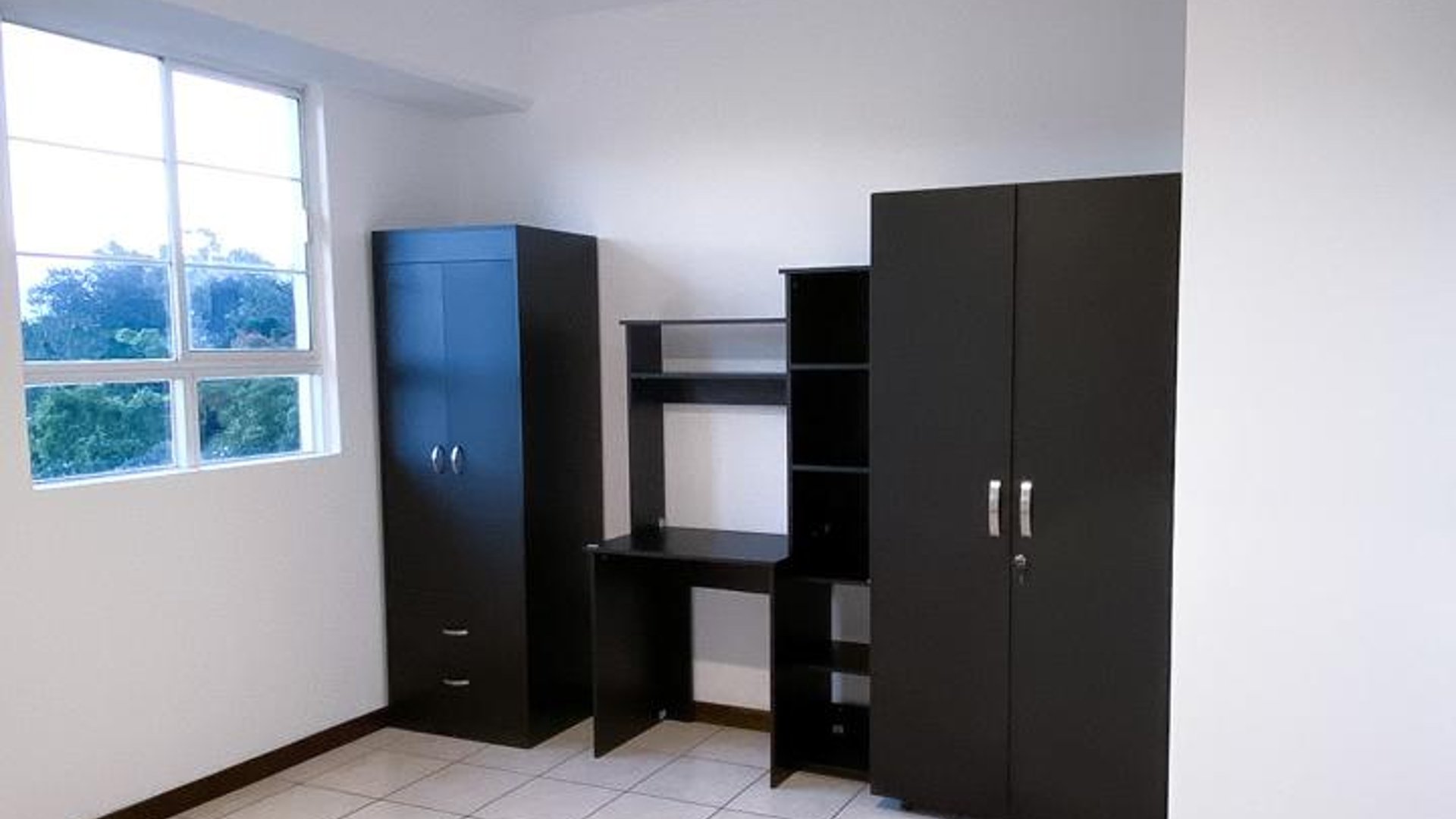 VENTA DE CÓMODO APARTAMENTO - VILLAS DE SAN ISIDRO, ZONA 16 - Miniatura 6