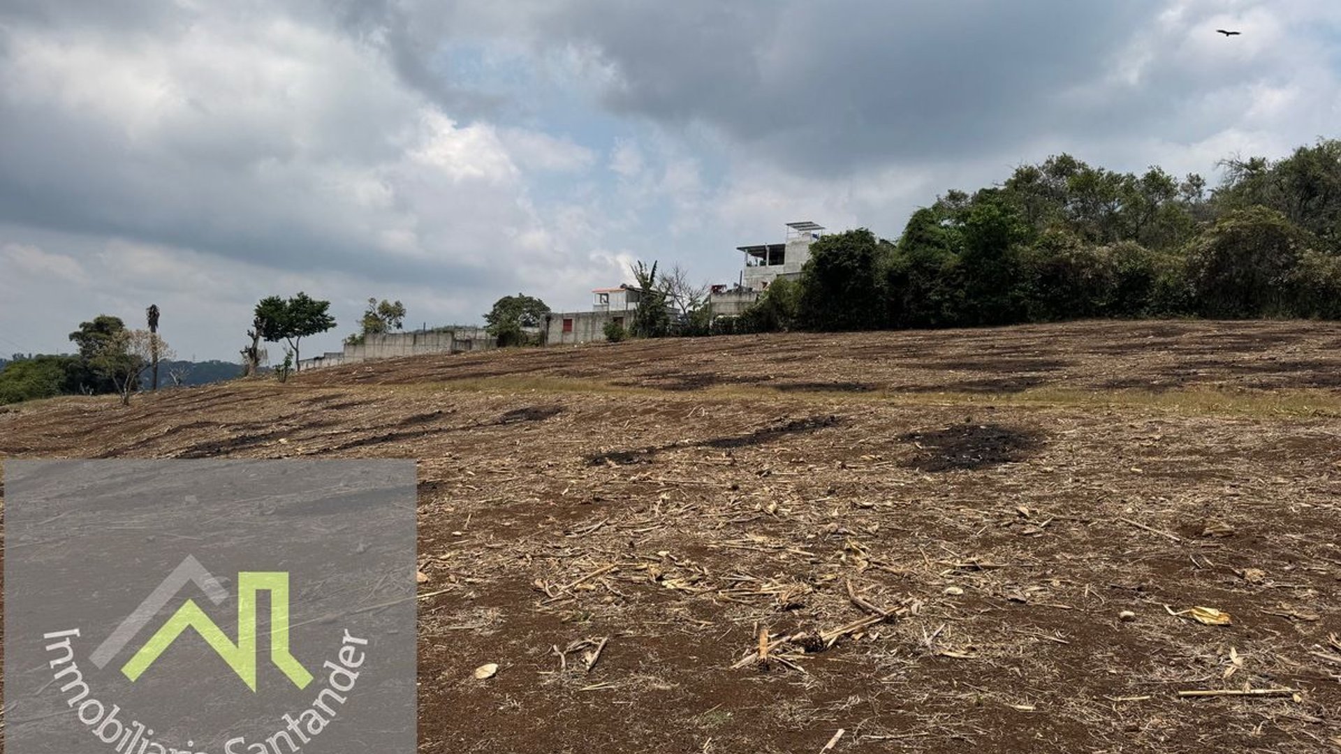 GRAN TERRENO EN VENTA – IDEAL PARA PROYECTO INMOBILIARIO/ BARBERENA - Miniatura 7