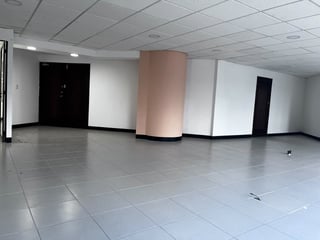 📍 OFICINA EN RENTA – 125.10 M² + ESPACIO ABIERTO | ATLANTIS | ZONA 10 - 3