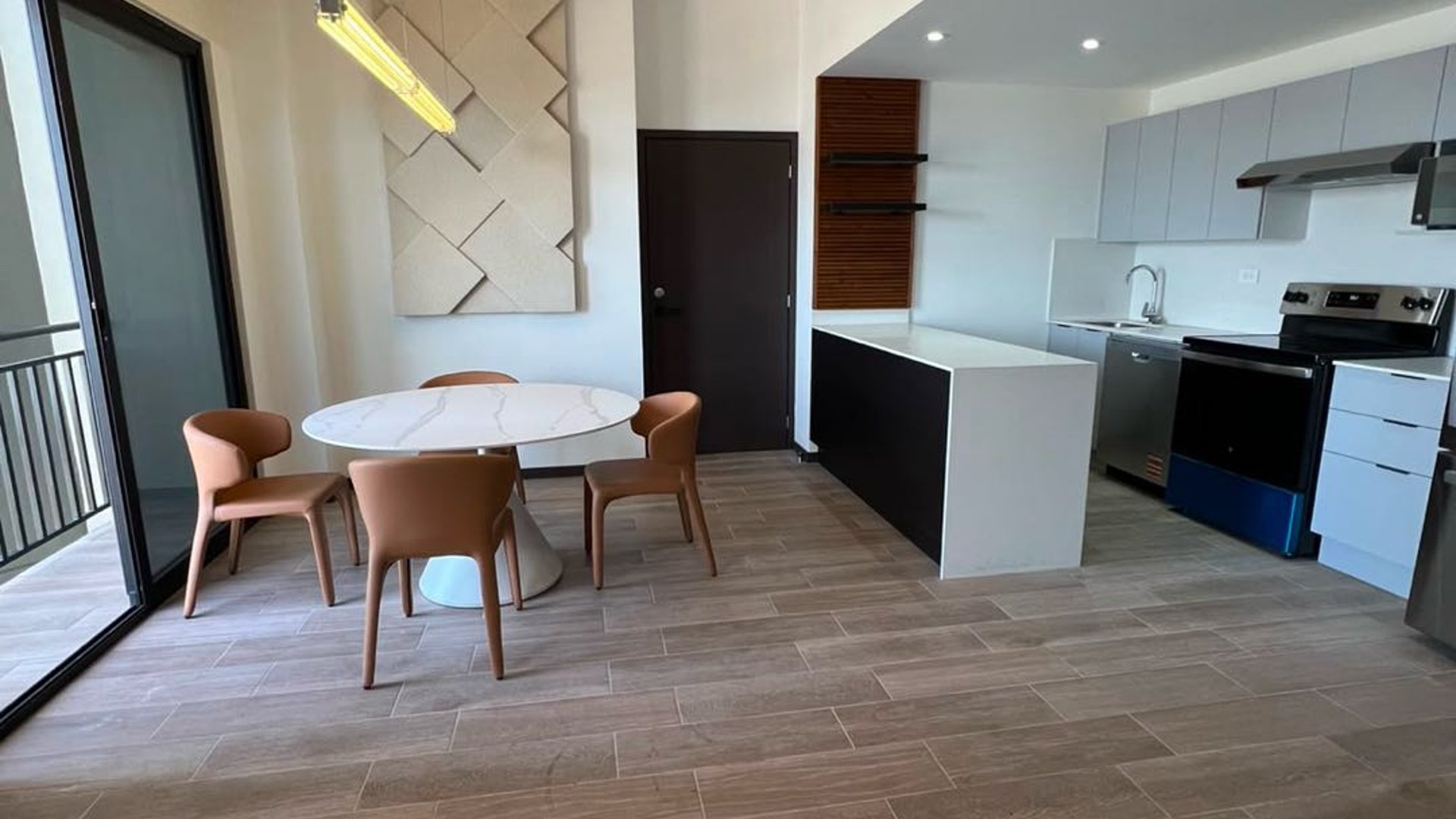 Alquiler de lindo apartamento en zona 11 - Miniatura 8