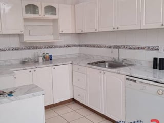 Casa fuera de condominio en Renta, Zona 10 (R10420) - 2