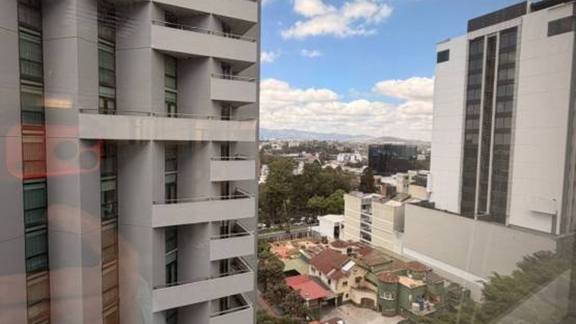 Oficina en Renta, Zona 10 (R10250) - Miniatura 4