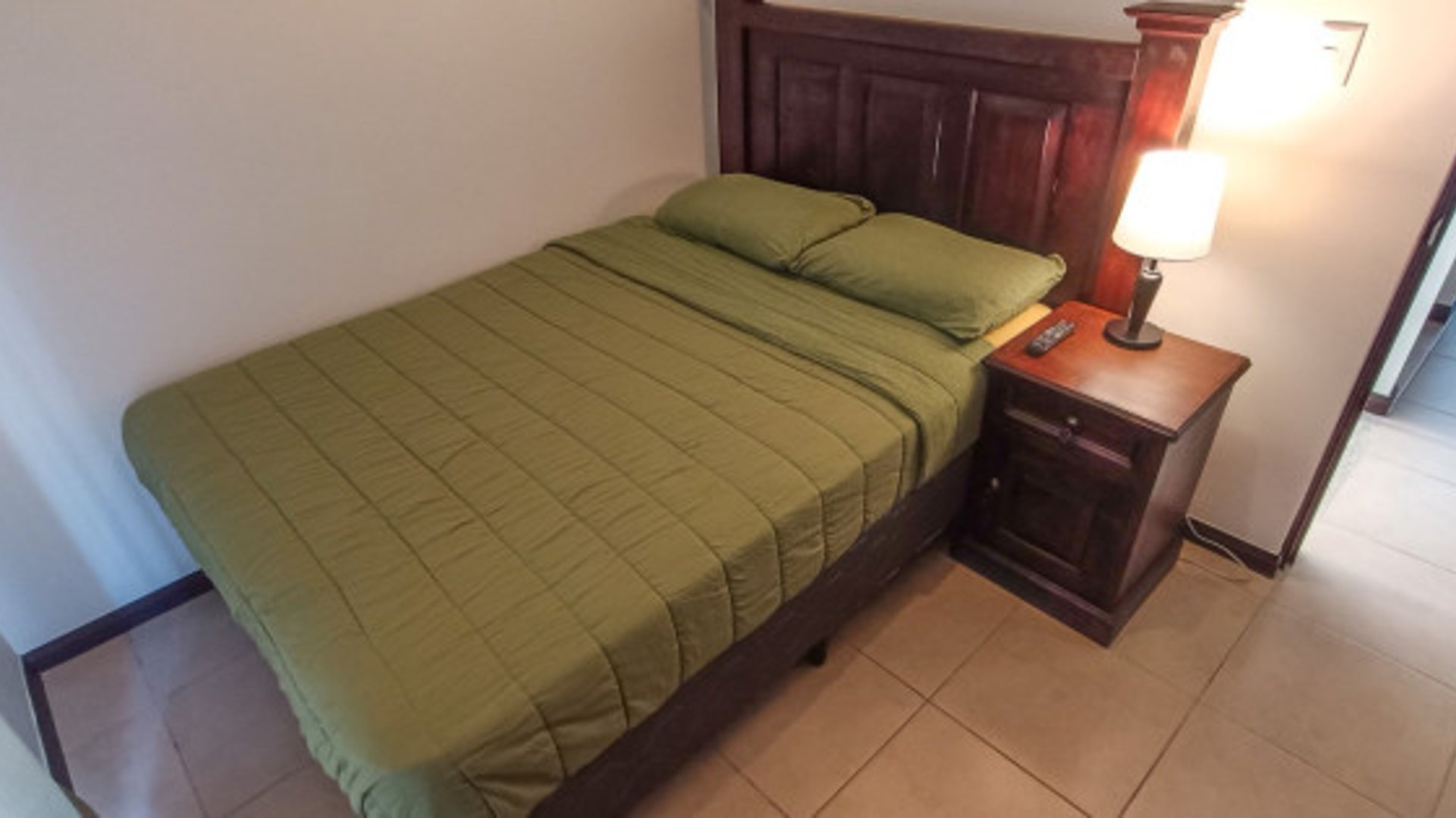 Casa en Condominio Residencial a 1.5 km de Ciudad Vieja - Miniatura 3