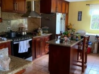 CASA EN VENTA EN CARRETERA A EL SALVADOR, FRAIJANES - Image 1