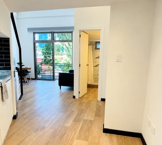 Apartamento en renta de 1 habitación en Zona 10
