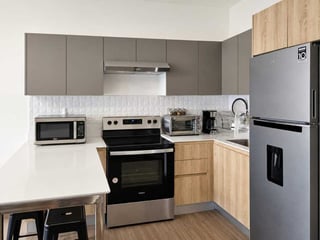 APARTAMENTO EN ALQUILER / VENTA 📍 Edificio Diagoseis, Zona 10 - 3