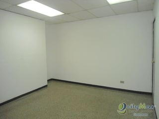 Alquilo Oficina con 60.00m2 en Zona 13 - 3