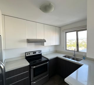Lujoso Apartamento En Renta - En Zona 10 Verona