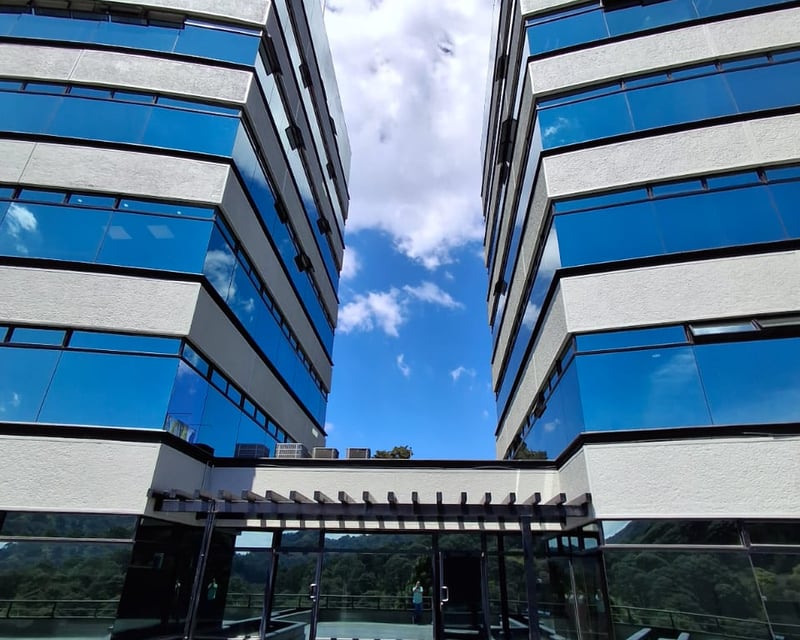 Venta de Oficina en Centro Corporativo Muxbal | Km.8.5 carretera Muxbal