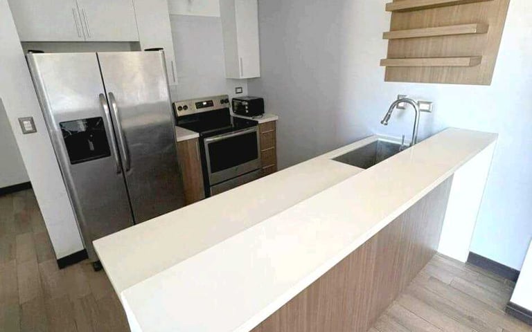 APARTAMENTO EN ALQUILER???? Edificio San Isidro 20/21, Zona 16

100 Mts² - Miniatura 4