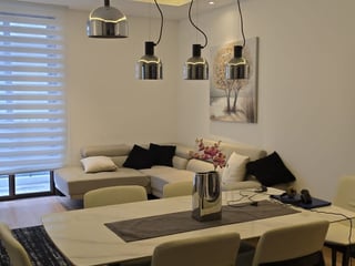 📍 APARTAMENTO AMUEBLADO EN VENTA – 3 HAB | LIRIOS 3 CAYALÁ | Z.16 - 4