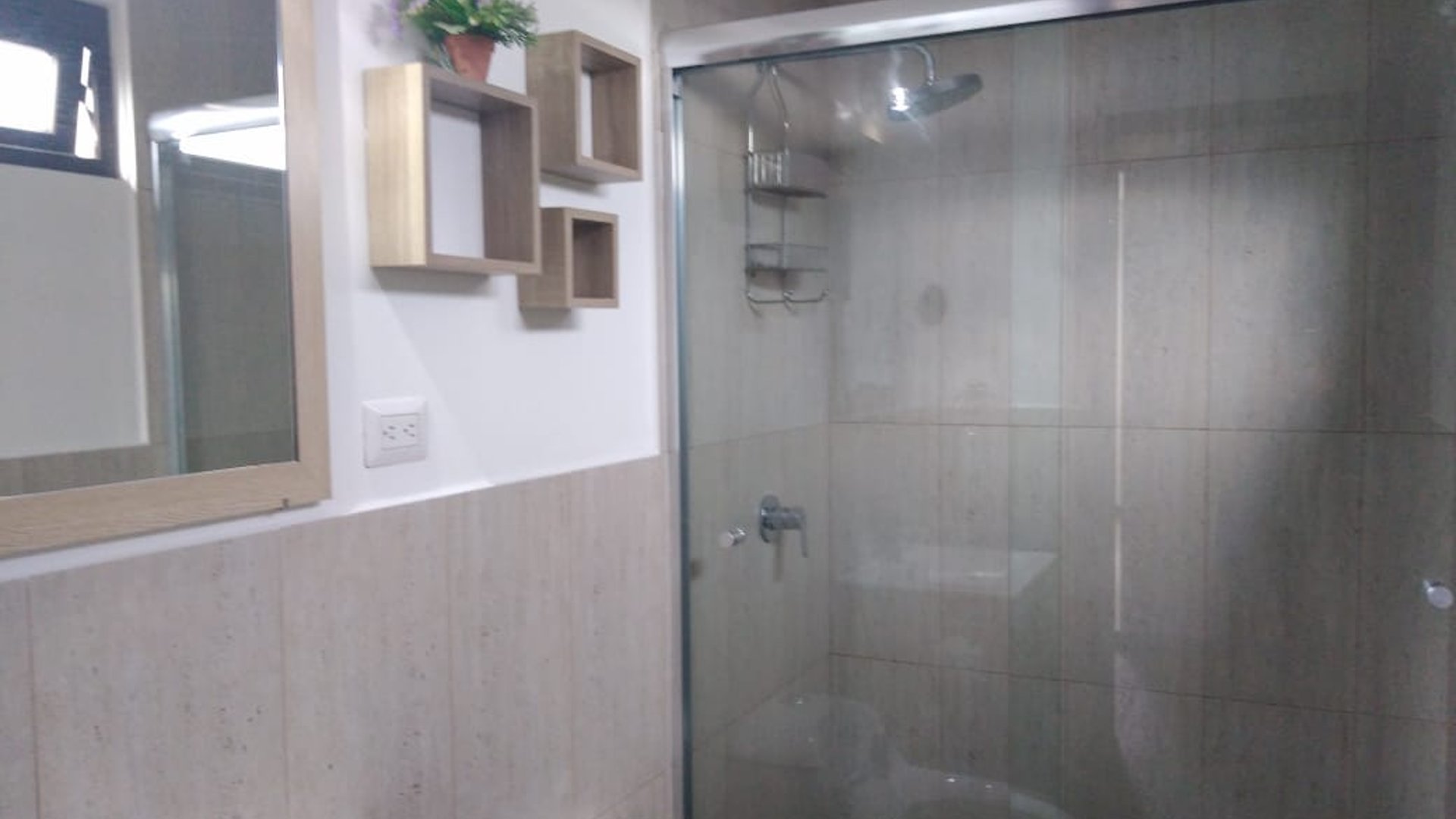 Apartamento en venta, en Zona 15