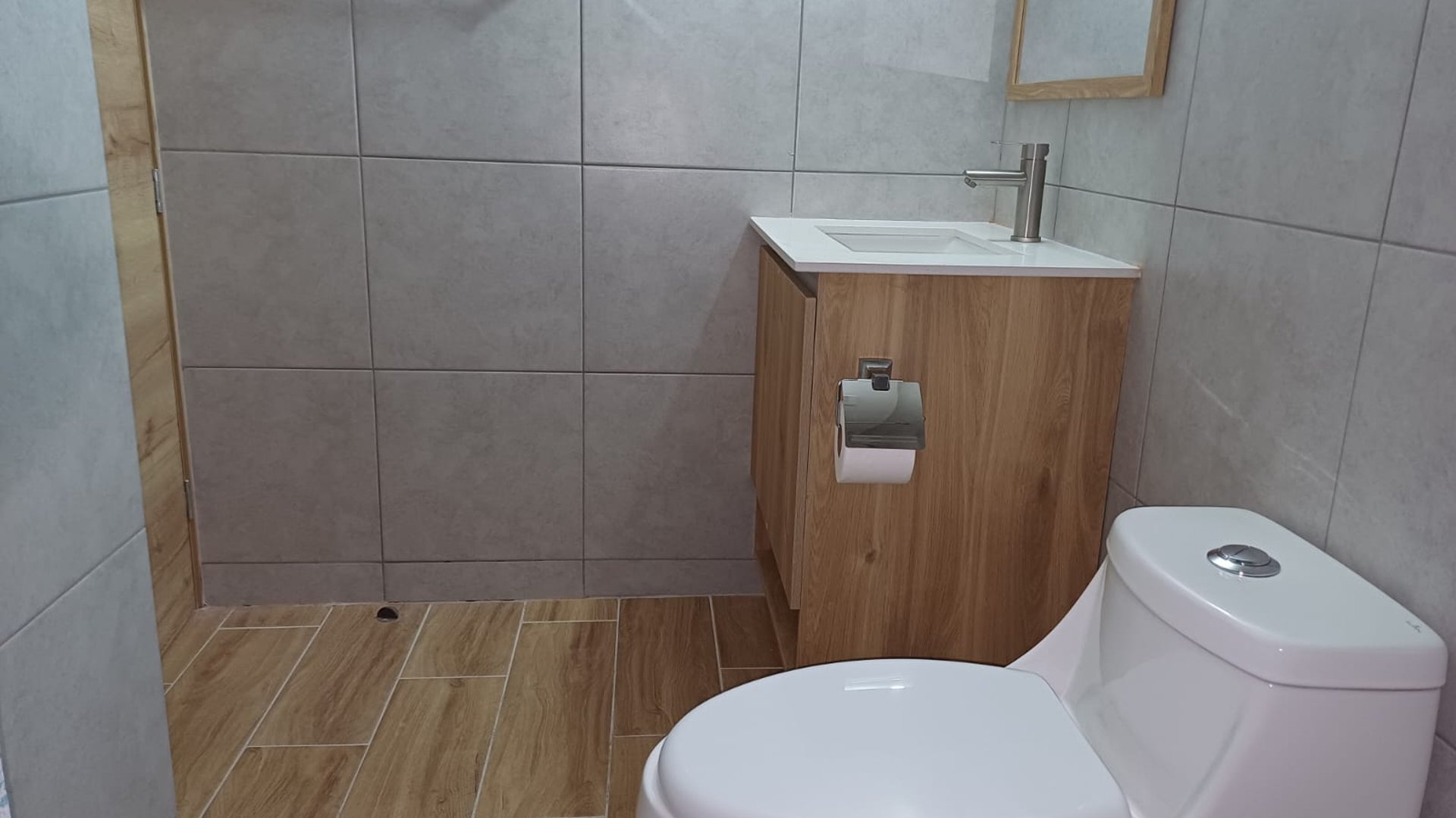 APARTAMENTO AMUEBLADO EN RENTA EN CENDANA ZONA 9 - Miniatura 28