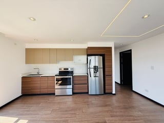 VENTA DE MODERNO APARTAMENTO - IQ10, ZONA 10 - 3