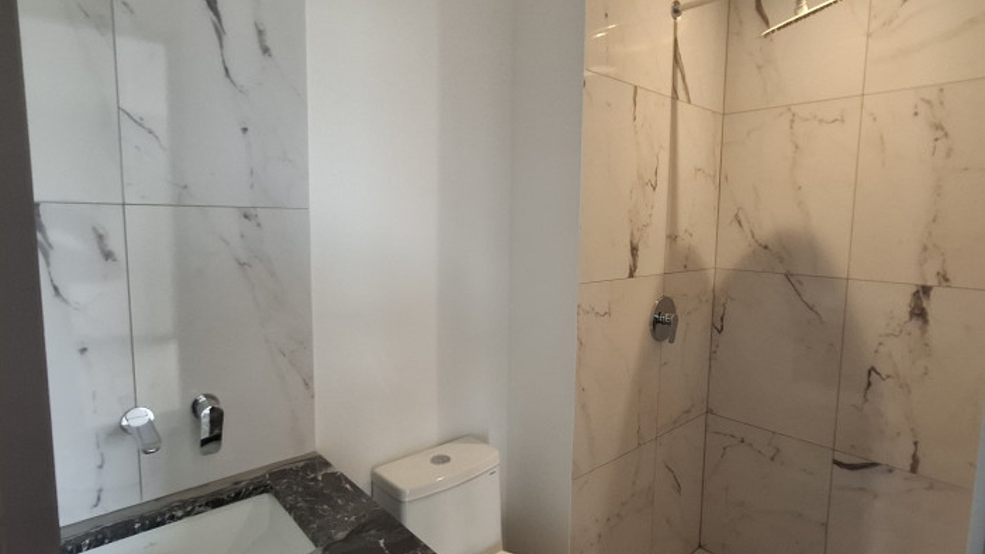 Renta de Apartamento en Altaire zona 11 Mariscal - Miniatura 4