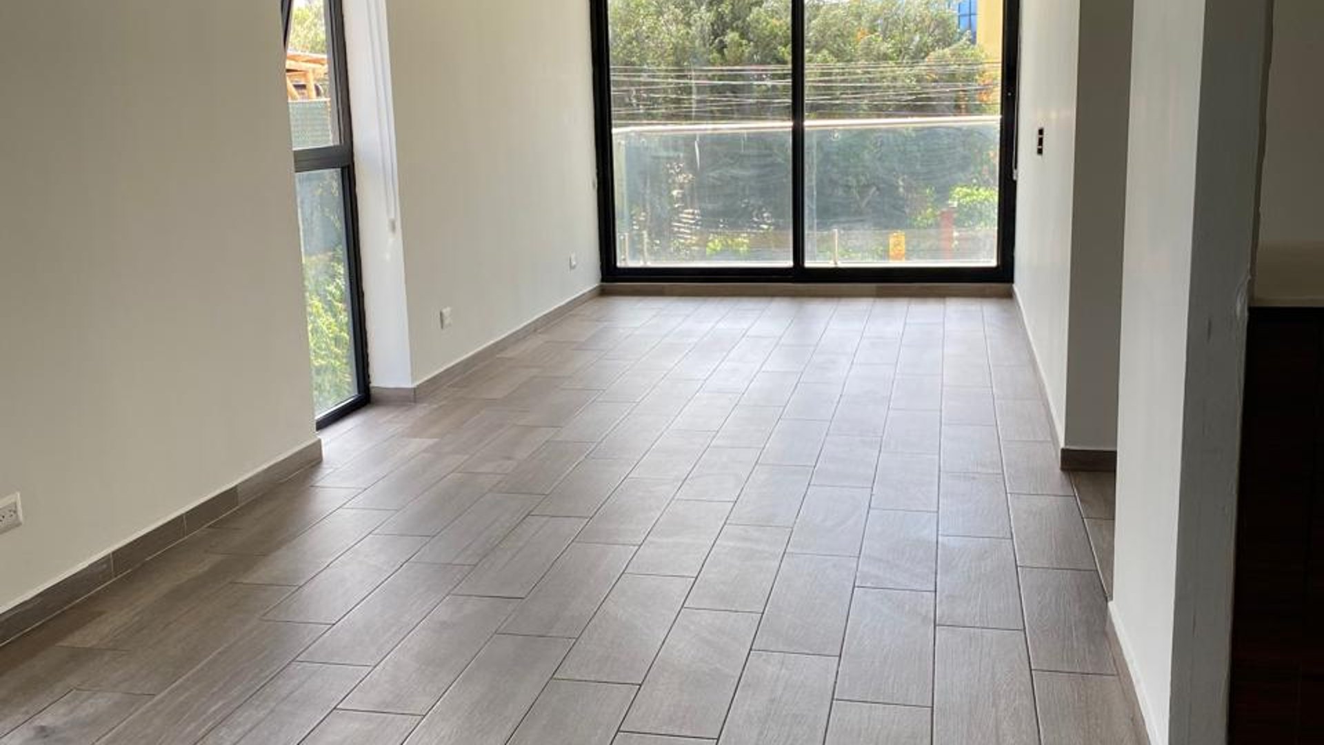 Apartamento en Venta en Edificio Aralia, Mariscal, Zona 11