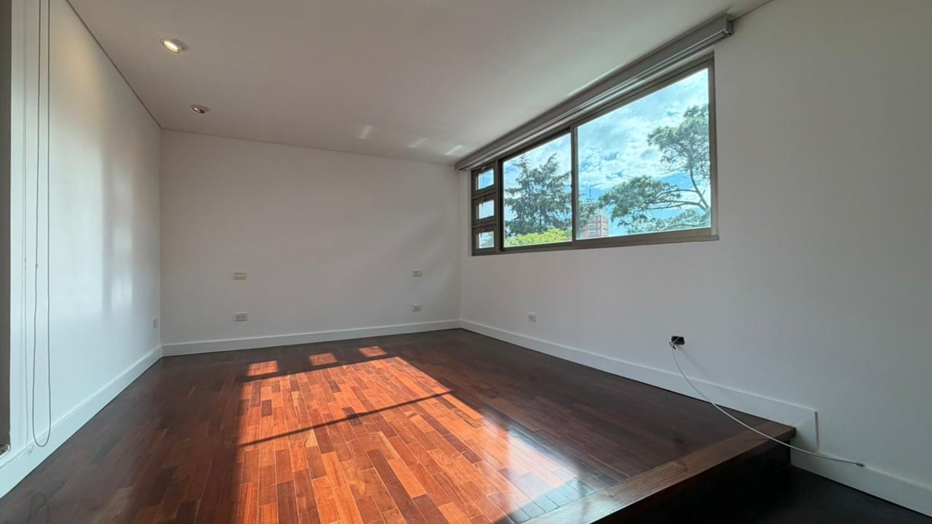 Apartamento en Renta: Lujo, Seguridad y Naturaleza en Guatemala - Miniatura 9