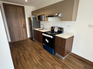 Apartamento en Alquiler Edificio Vila Quince, zona 15 Vista Hermosa 2 - 3