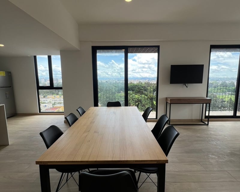 Vendo apartamento en Edificio MERAKI zona 10 por columpio de VH 